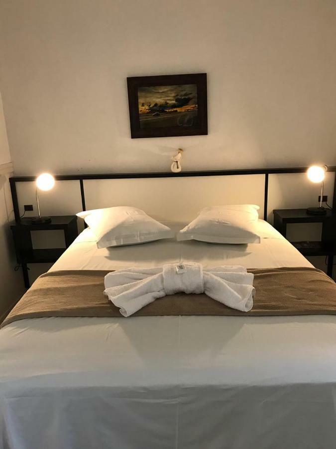 Urussanga Hotel Bagian luar foto